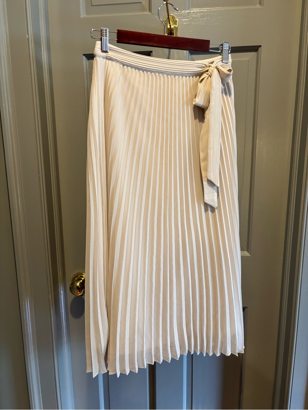 Elie Tahari Cream Pleated Midi Skirt with Side Tie